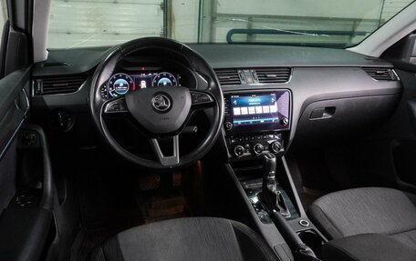 Skoda Octavia, 2020 год, 1 798 000 рублей, 6 фотография