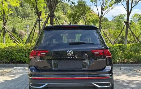 Volkswagen Tiguan II, 2023 год, 2 041 027 рублей, 5 фотография