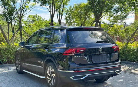Volkswagen Tiguan II, 2023 год, 2 041 027 рублей, 6 фотография