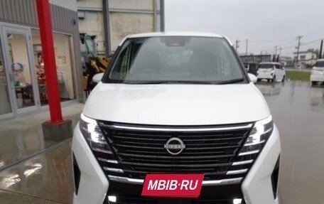 Nissan Serena, 2023 год, 2 300 000 рублей, 2 фотография