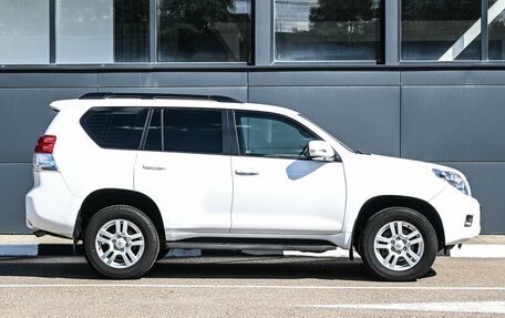 Toyota Land Cruiser Prado 150 рестайлинг 2, 2012 год, 2 649 000 рублей, 5 фотография