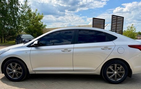 Hyundai Solaris II рестайлинг, 2018 год, 1 072 000 рублей, 7 фотография