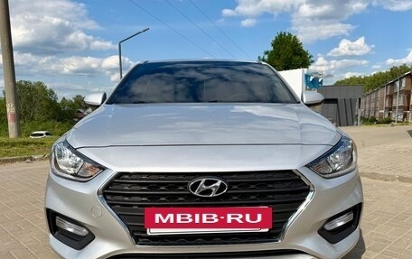 Hyundai Solaris II рестайлинг, 2018 год, 1 072 000 рублей, 9 фотография