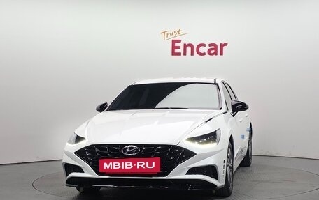 Hyundai Sonata VIII, 2022 год, 1 840 000 рублей, 3 фотография