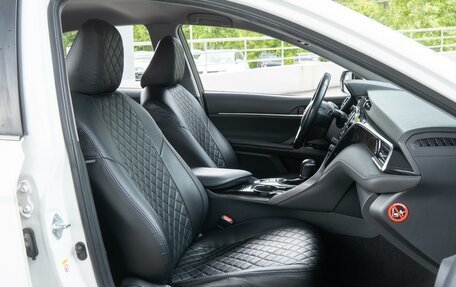 Toyota Camry, 2018 год, 2 675 000 рублей, 12 фотография