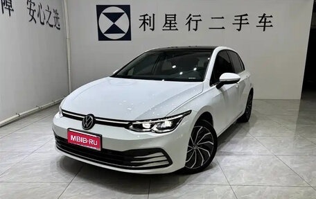 Volkswagen Golf VIII, 2021 год, 1 450 000 рублей, 1 фотография