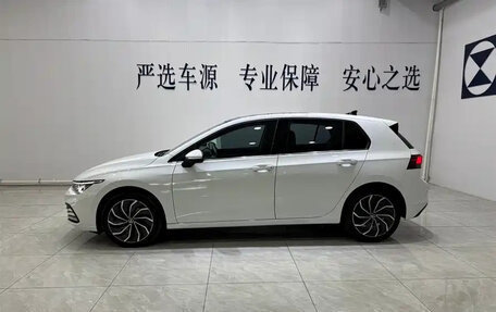 Volkswagen Golf VIII, 2021 год, 1 450 000 рублей, 4 фотография