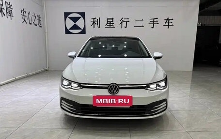 Volkswagen Golf VIII, 2021 год, 1 450 000 рублей, 2 фотография