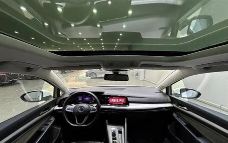 Volkswagen Golf VIII, 2021 год, 1 450 000 рублей, 8 фотография