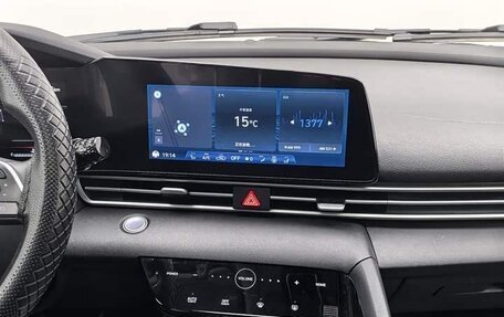 Hyundai Elantra, 2023 год, 1 120 000 рублей, 9 фотография