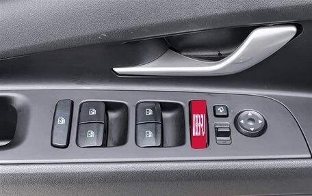 Hyundai Elantra, 2023 год, 1 120 000 рублей, 12 фотография