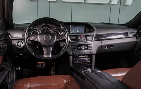Mercedes-Benz E-Класс, 2010 год, 1 469 000 рублей, 6 фотография