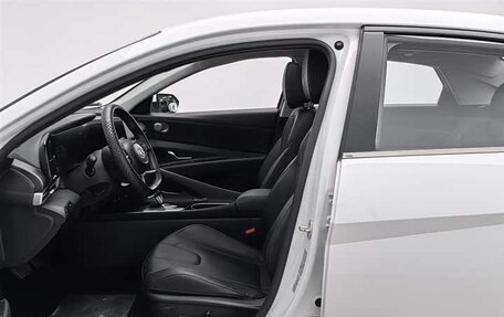 Hyundai Elantra, 2023 год, 1 120 000 рублей, 20 фотография
