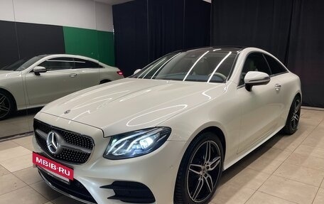 Mercedes-Benz E-Класс, 2019 год, 5 000 000 рублей, 3 фотография