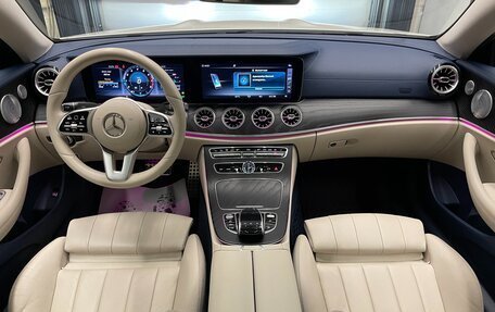 Mercedes-Benz E-Класс, 2019 год, 5 000 000 рублей, 23 фотография