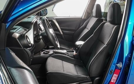 Toyota RAV4, 2016 год, 2 249 000 рублей, 10 фотография