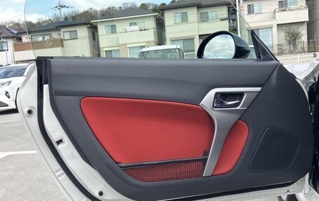 Daihatsu Copen II, 2023 год, 689 000 рублей, 18 фотография