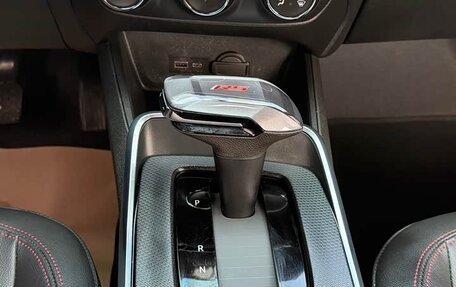 Chevrolet Tracker, 2023 год, 1 387 125 рублей, 20 фотография