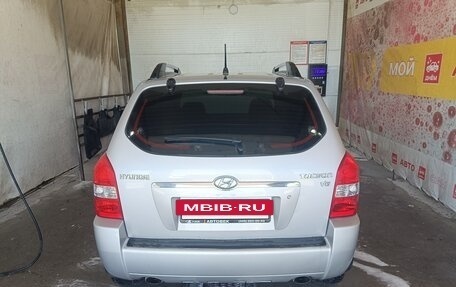 Hyundai Tucson III, 2004 год, 600 000 рублей, 4 фотография