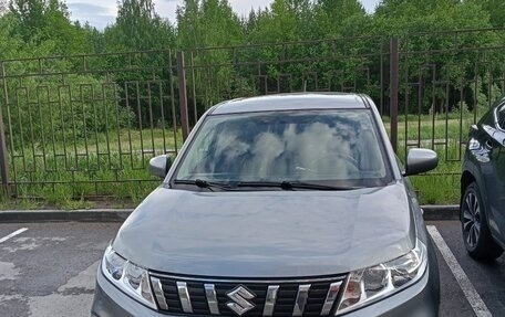 Suzuki Vitara II рестайлинг, 2020 год, 2 300 000 рублей, 1 фотография