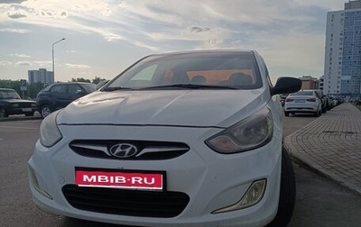 Hyundai Solaris II рестайлинг, 2013 год, 300 000 рублей, 1 фотография