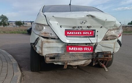 Hyundai Solaris II рестайлинг, 2013 год, 300 000 рублей, 3 фотография