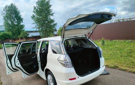 Honda Fit Shuttle I рестайлинг, 2011 год, 780 000 рублей, 22 фотография