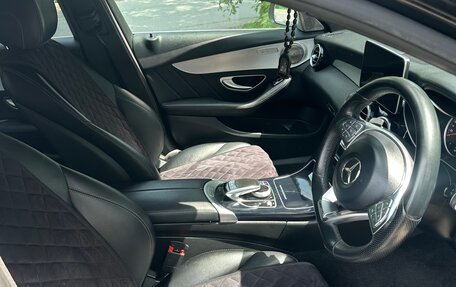 Mercedes-Benz C-Класс, 2017 год, 1 860 000 рублей, 5 фотография