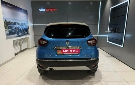Renault Kaptur I рестайлинг, 2017 год, 1 120 000 рублей, 4 фотография