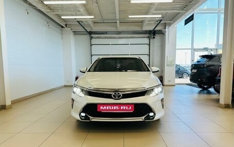 Toyota Camry, 2017 год, 2 229 000 рублей, 9 фотография