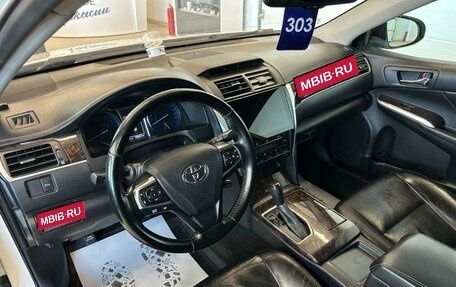 Toyota Camry, 2017 год, 2 229 000 рублей, 11 фотография