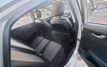 Hyundai Solaris II рестайлинг, 2019 год, 1 390 000 рублей, 17 фотография