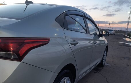 Hyundai Solaris II рестайлинг, 2019 год, 1 390 000 рублей, 27 фотография