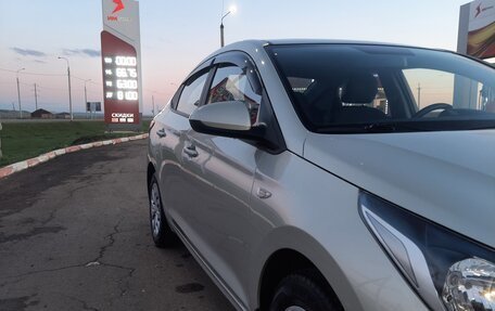 Hyundai Solaris II рестайлинг, 2019 год, 1 390 000 рублей, 26 фотография