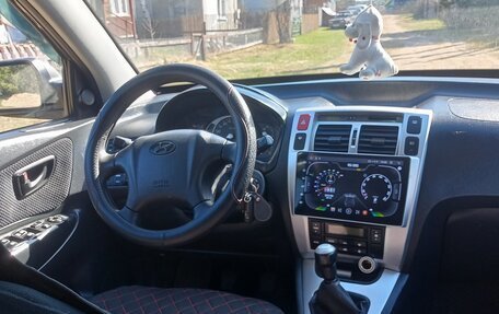 Hyundai Tucson III, 2006 год, 680 000 рублей, 17 фотография