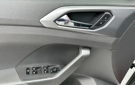 Volkswagen T-Cross I, 2022 год, 1 300 000 рублей, 14 фотография