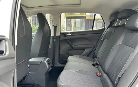 Volkswagen T-Cross I, 2022 год, 1 300 000 рублей, 17 фотография