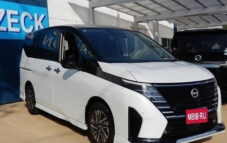 Nissan Serena, 2023 год, 2 400 000 рублей, 1 фотография