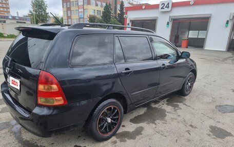 Toyota Corolla, 2003 год, 555 000 рублей, 3 фотография