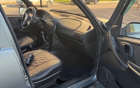 Chevrolet Niva I рестайлинг, 2011 год, 360 000 рублей, 5 фотография