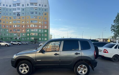 Chevrolet Niva I рестайлинг, 2011 год, 360 000 рублей, 16 фотография