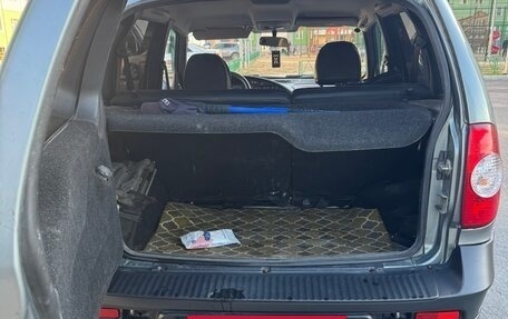 Chevrolet Niva I рестайлинг, 2011 год, 360 000 рублей, 9 фотография
