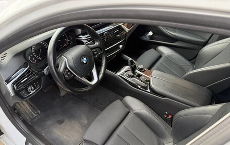 BMW 5 серия, 2019 год, 4 500 000 рублей, 10 фотография