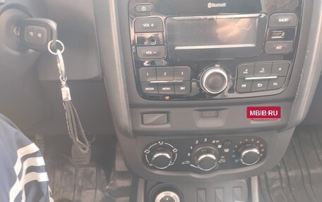 Renault Duster I рестайлинг, 2017 год, 1 230 000 рублей, 6 фотография