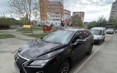 Lexus RX IV рестайлинг, 2018 год, 4 400 000 рублей, 4 фотография
