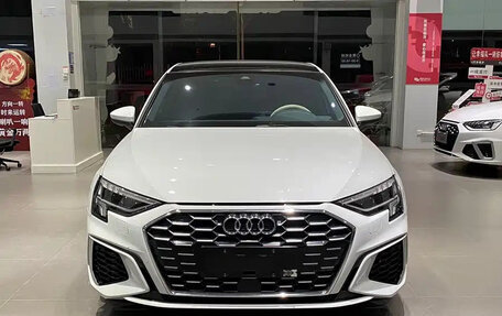 Audi A3, 2022 год, 2 200 000 рублей, 2 фотография