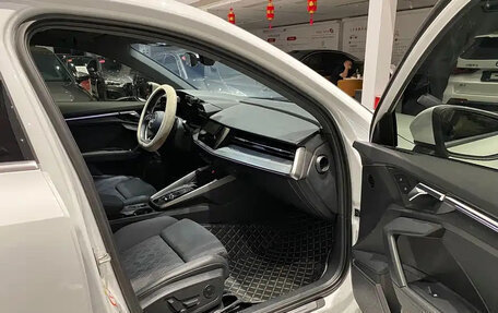 Audi A3, 2022 год, 2 200 000 рублей, 10 фотография