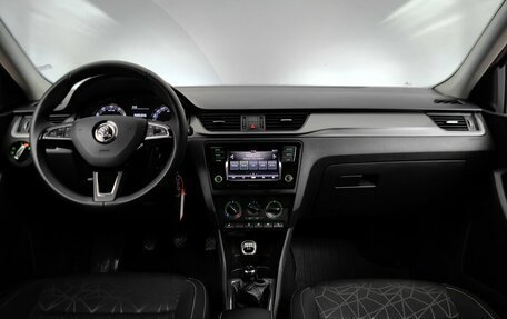 Skoda Rapid I, 2019 год, 825 000 рублей, 12 фотография