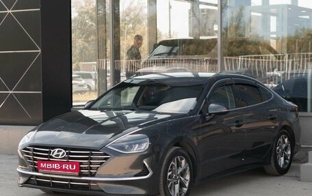Hyundai Sonata VIII, 2020 год, 2 390 000 рублей, 1 фотография