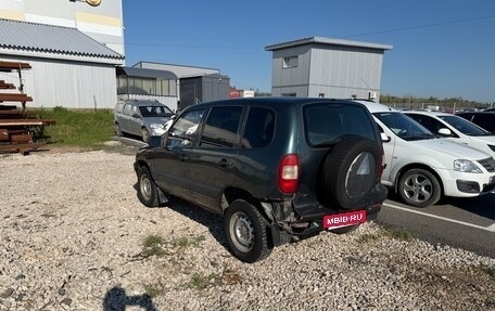 Chevrolet Niva I рестайлинг, 2006 год, 240 000 рублей, 3 фотография